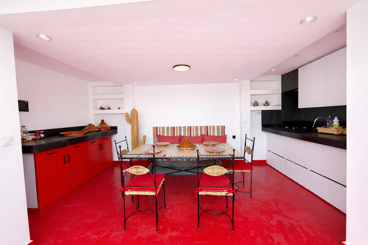 Riad Oasis – Maison avec piscine et rooftop à Agadir