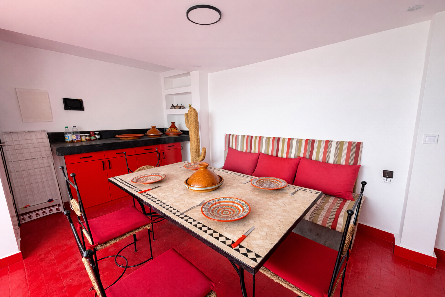 Riad Oasis – Maison avec piscine et rooftop à Agadir